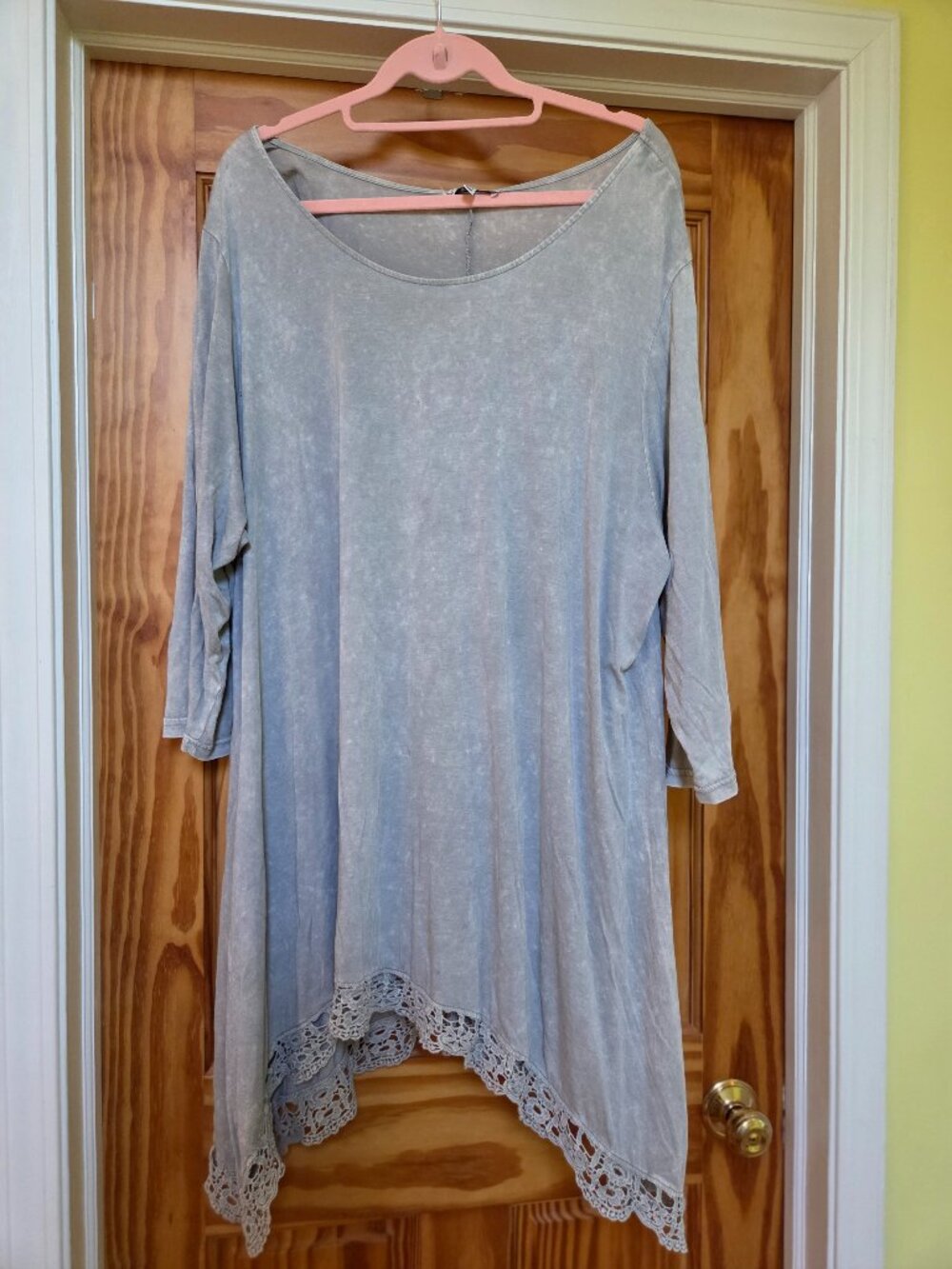 Plus Size Pretty Grey Long top with lace bottom